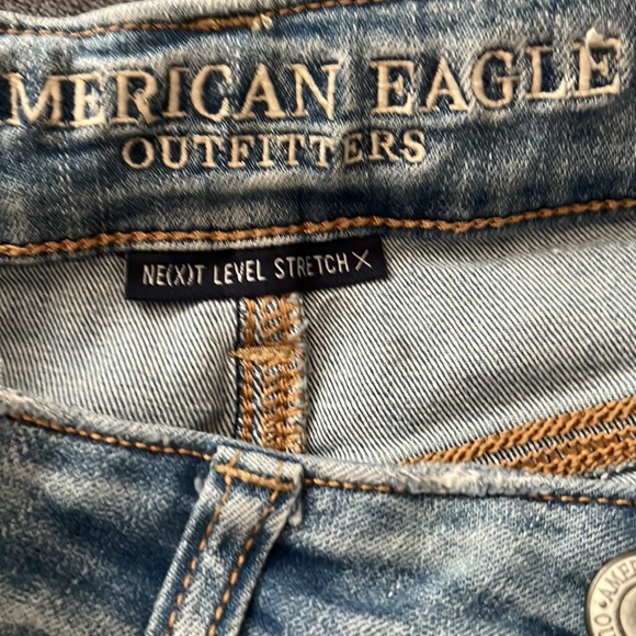 Shorts - Picture 3 of 3